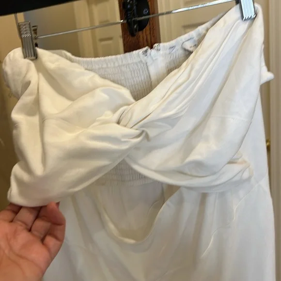 Petal & Pup Strapless cut out twist top linen midi dress nwot - Picture 10 of 15